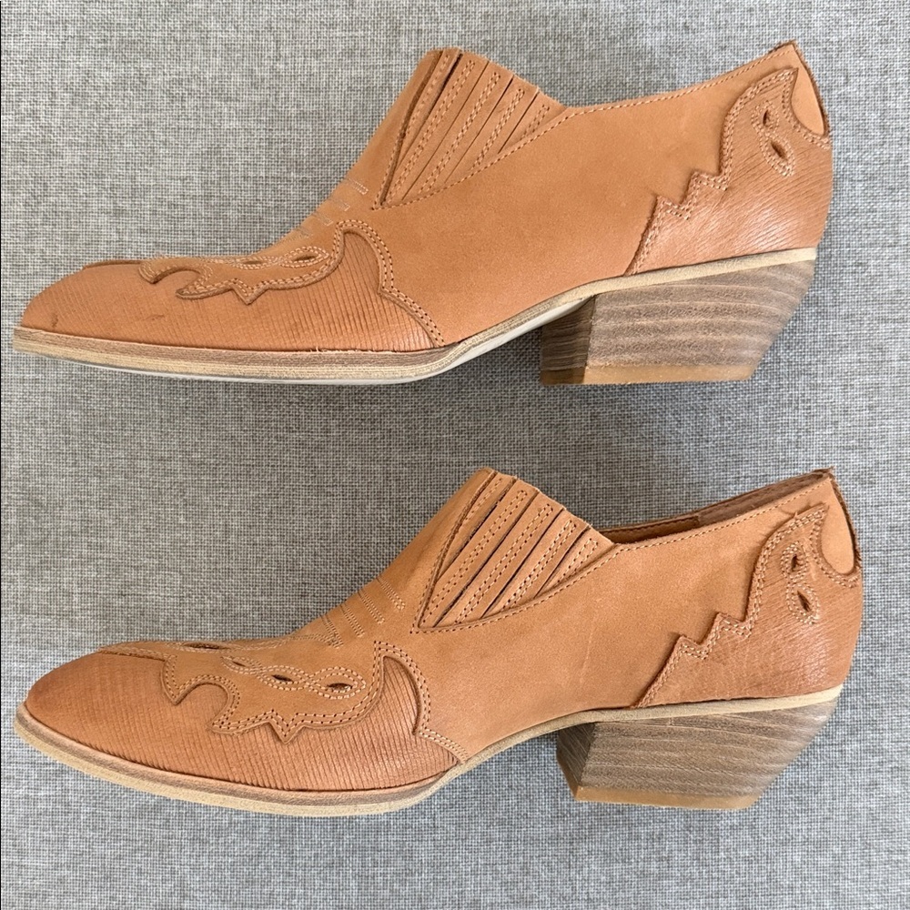 Anthropology, Silent D Tarvita Tan Leather Mules - Picture 4 of 9
